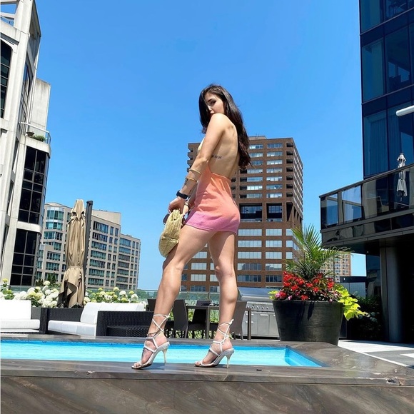 Ombré knit sunset halter mini dress - Picture 3 of 6